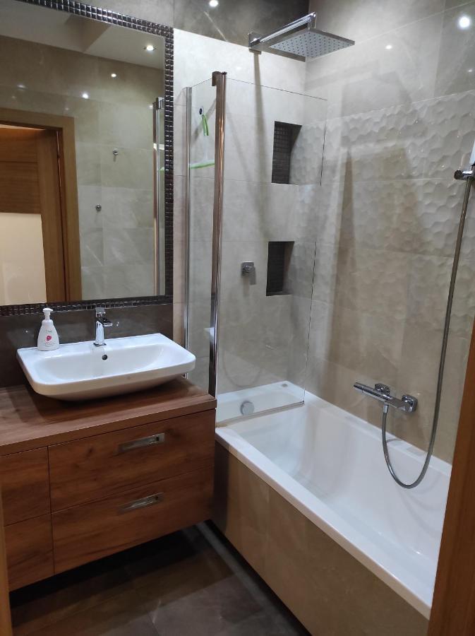 Apartament Gdynia Oksywie Z Tarasem , Darmowy Parking Apartment Exterior foto